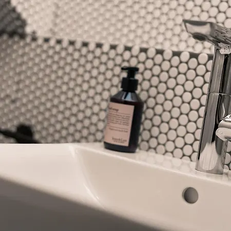 Loft Im Herzen Von - Klimatisiert דירה